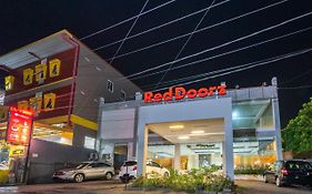 RedDoorz near Bahu Mall Manado